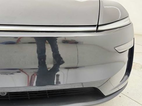 Used 2026 Tesla Model Y Long Range RWD image 41