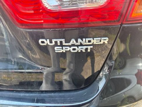 Used 2015 Mitsubishi Outlander Sport ES AWD/4WD image 9