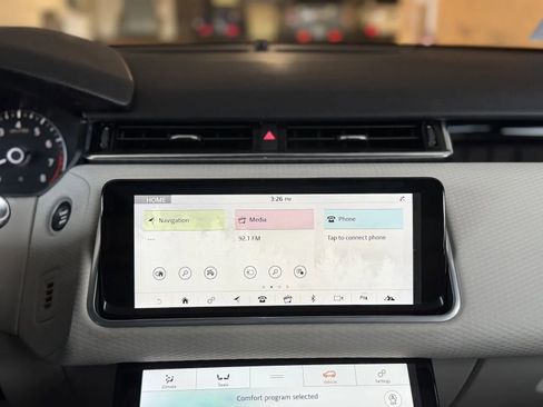 Used 2020 Land Rover Range Rover Velar R-Dynamic S AWD/4WD image 30