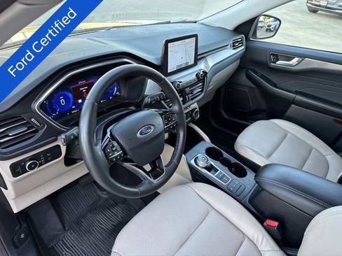 Used 2022 Ford Escape Titanium w/ Class II Trailer Tow Package image 20