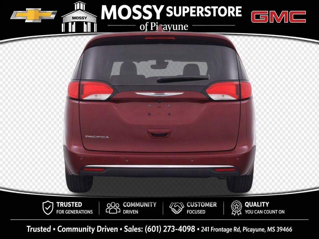 Used 2019 Chrysler Pacifica Touring-L Plus w/ Advanced Safetytec Group FWD image 9