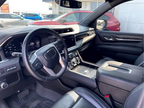Used 2023 GMC Yukon XL Denali w/ LPO, Floor Liner Package AWD/4WD image 13