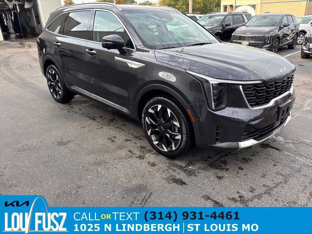 Used 2025 Kia Sorento SX FWD image 1