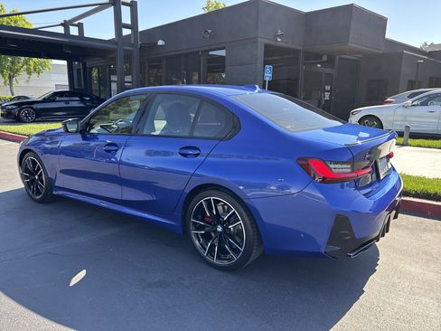 Used 2023 BMW M340i xDrive AWD/4WD image 46