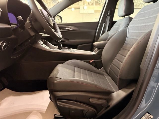 Used 2024 Dodge Hornet GT w/ GT Blacktop Package AWD/4WD image 7