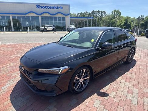 Certified 2024 Honda Civic Touring image 32