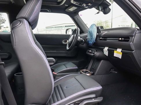 New 2026 MINI Cooper 2-Door Hardtop image 17