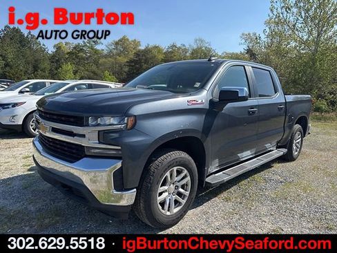 Certified 2021 Chevrolet Silverado 1500 LT w/ Z71 Off-Road Package AWD/4WD image 3