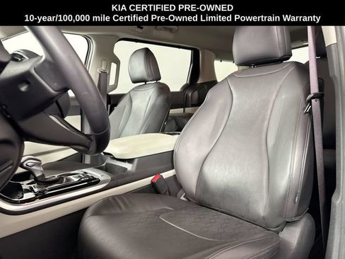 Certified 2024 Kia Carnival EX FWD image 17