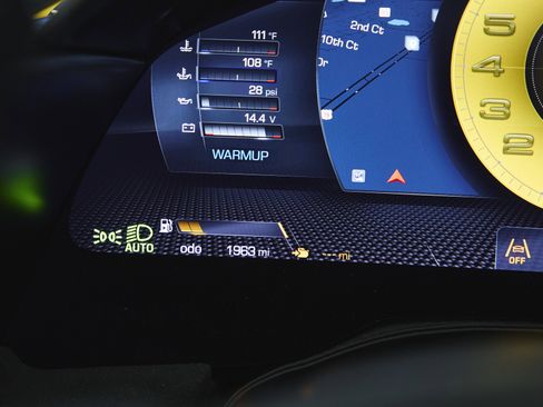 Used 2025 Ferrari Roma Spider RWD image 36