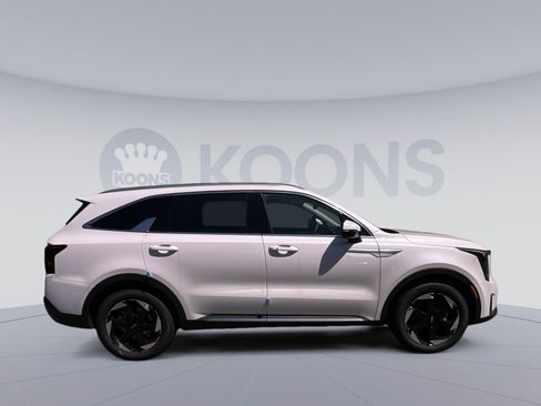 New 2026 Kia Sorento EX w/ EX Premium Package AWD/4WD image 17