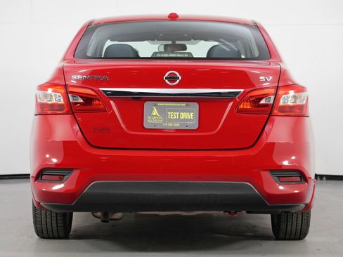 Used 2019 Nissan Sentra SV image 10