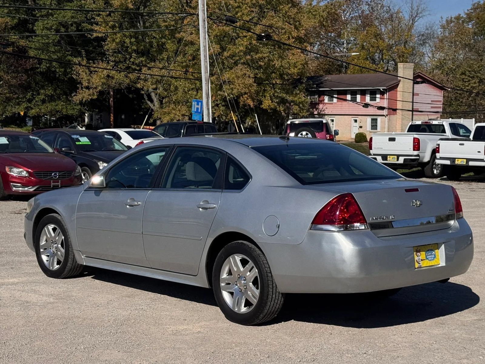 Used 2010 Chevrolet Impala LT FWD image 11