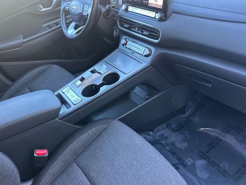 Certified 2023 Hyundai Kona SEL image 17
