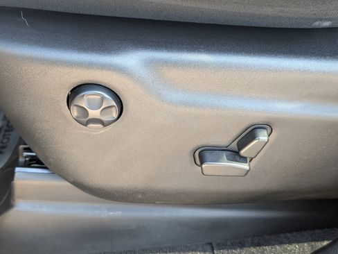 Used 2022 Dodge Durango SRT w/ Technology Group image 24