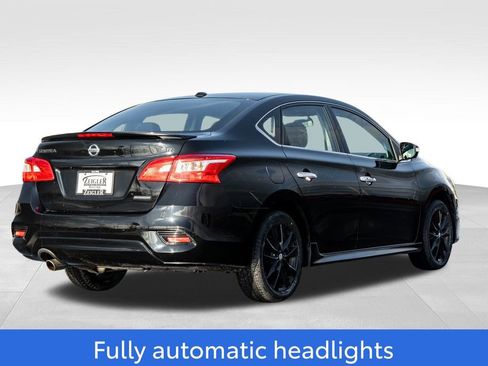 Used 2018 Nissan Sentra SR w/ Technology Package image 7