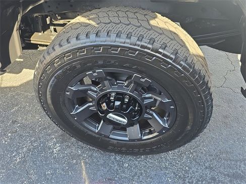 Used 2024 Ford F250 Lariat w/ Lariat Ultimate Package image 7