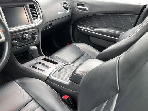 Used 2012 Dodge Charger R/T RWD image 20