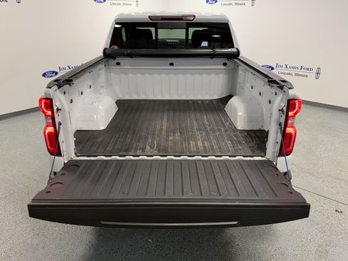 Used 2021 Chevrolet Silverado 1500 RST w/ Convenience Package II AWD/4WD image 25