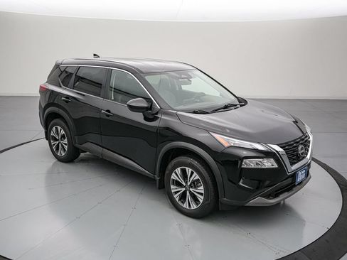 Used 2023 Nissan Rogue SV AWD/4WD image 2