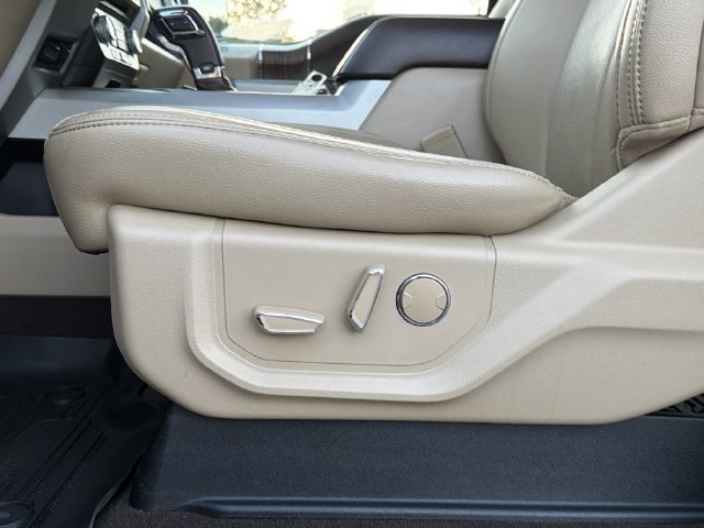 Used 2018 Ford F150 Lariat w/ Equipment Group 502A Luxury AWD/4WD image 21
