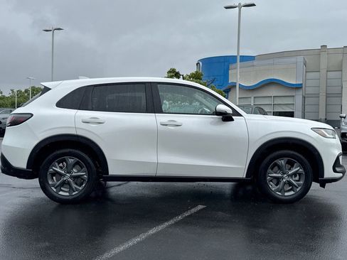 New 2026 Honda HR-V LX image 3