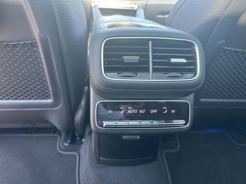 New 2026 Mercedes-Benz GLS 450 4MATIC image 22