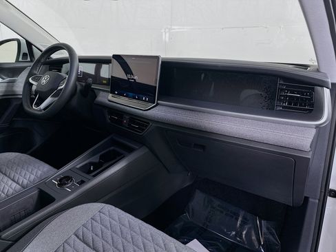 New 2025 Volkswagen Tiguan S image 27