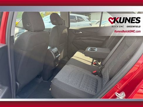 Used 2023 Chevrolet Equinox LT AWD/4WD image 32