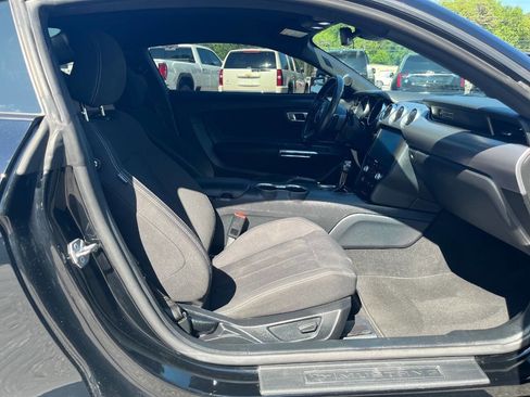 Used 2020 Ford Mustang GT w/ Ford Safe & Smart Package RWD image 12