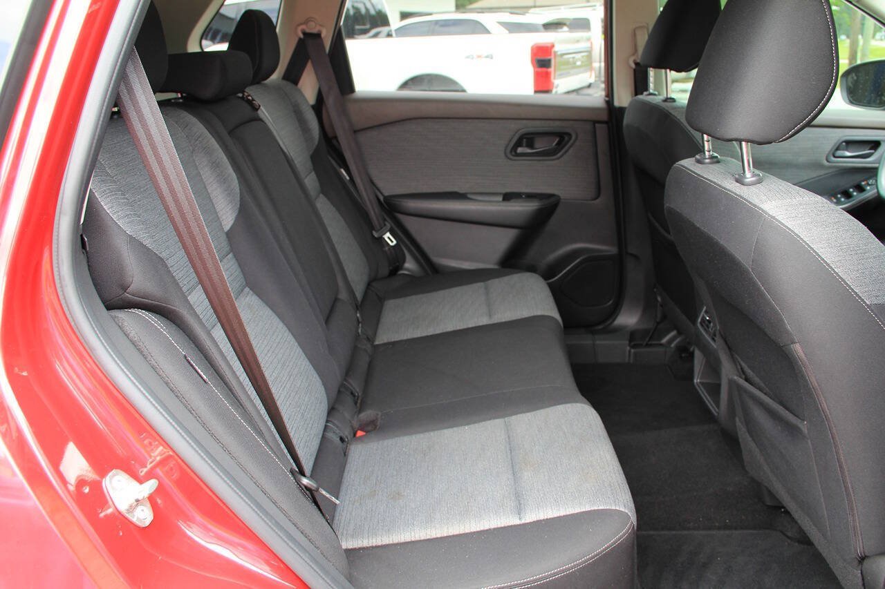 Used 2021 Nissan Rogue S FWD image 16