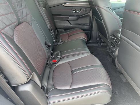 New 2026 Honda Pilot Black Edition image 14