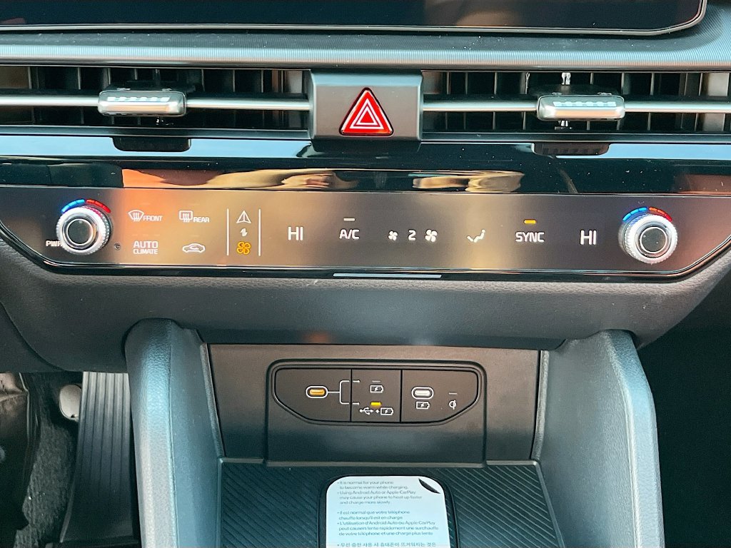 New 2026 Kia Sportage SX FWD image 25