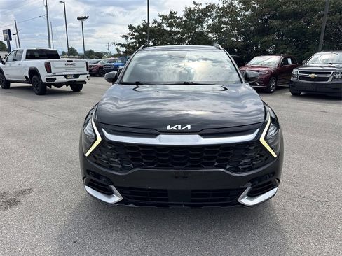 Used 2023 Kia Sportage SX image 8