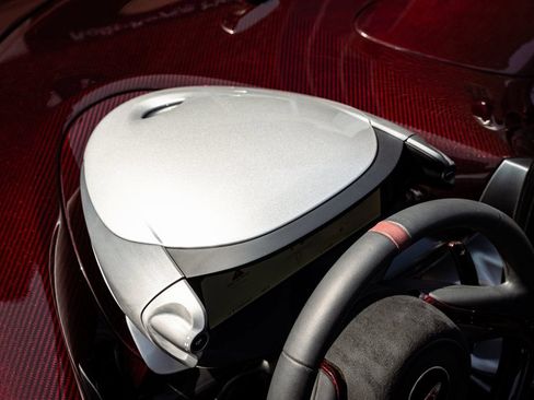 Used 2021 McLaren Elva RWD image 56