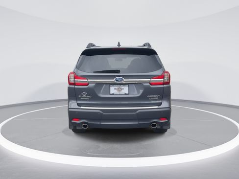 Used 2022 Subaru Ascent Touring AWD/4WD image 6