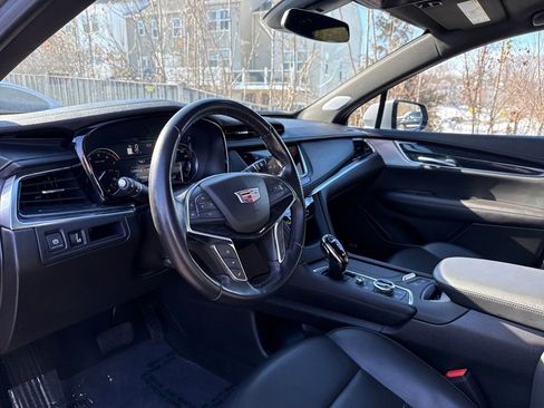 Certified 2023 Cadillac XT5 Premium Luxury image 4