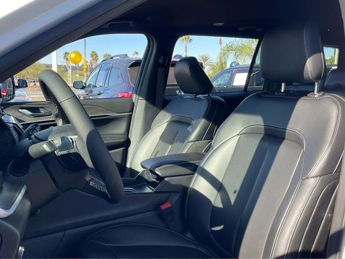 New 2024 Jeep Grand Cherokee L Limited image 14