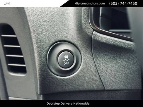 Used 2024 Nissan Z Performance w/ Floor Mat Package RWD image 28