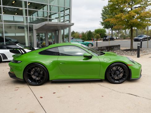 Used 2022 Porsche 911 GT3 image 7
