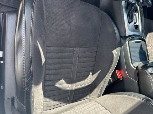 Used 2017 Dodge Charger R/T RWD image 10