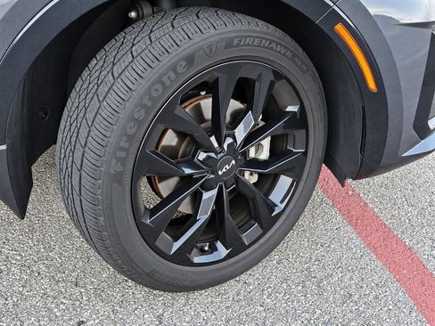 Used 2023 Kia Sorento SX AWD/4WD image 9