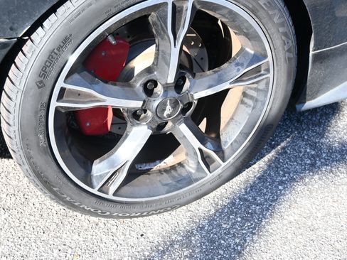 Used 2017 Ford Mustang Premium image 26