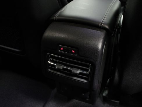 Used 2023 Lincoln Corsair Grand Touring image 18