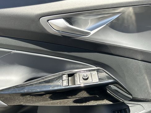Used 2024 Volkswagen ID.4 S RWD image 20