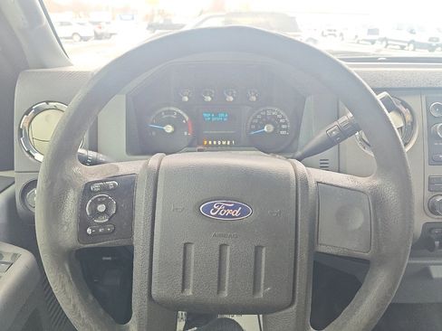 Used 2012 Ford F250 XLT w/ XLT Interior Pkg image 21