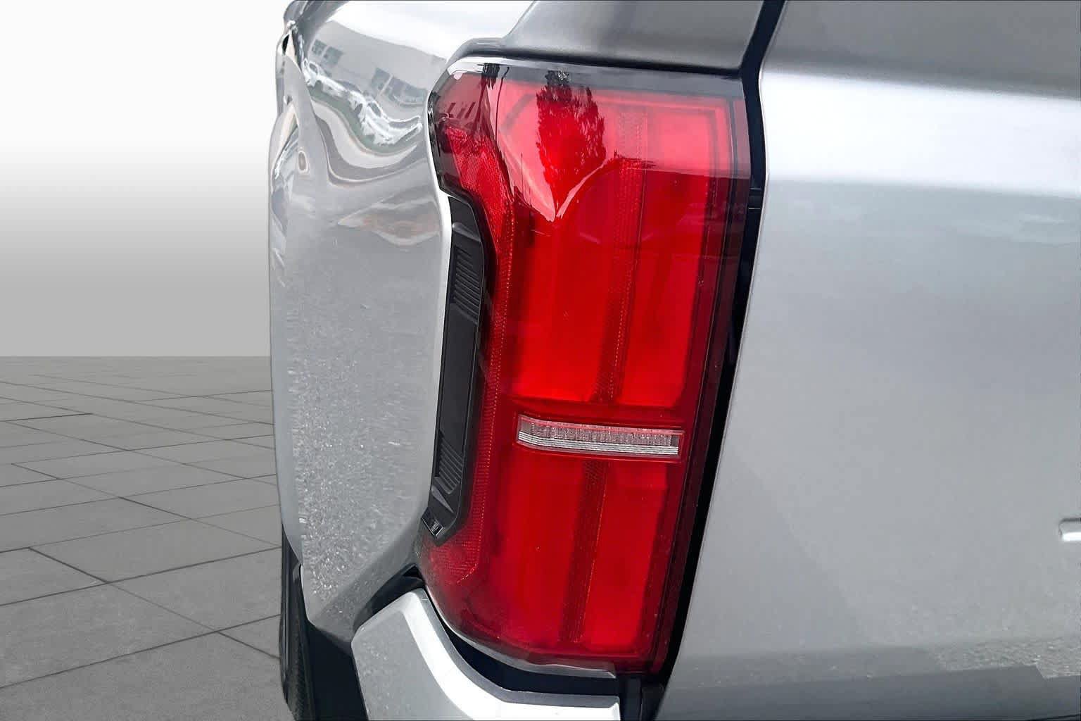 Used 2024 Toyota Tacoma SR5 RWD image 28