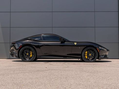 Certified 2024 Ferrari Roma RWD image 6