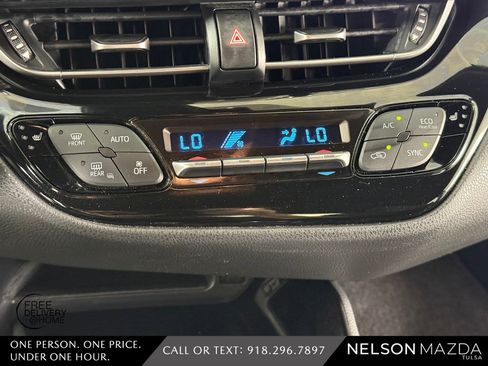 Used 2019 Toyota C-HR Limited FWD image 34
