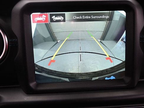 Used 2022 Jeep Wrangler Unlimited Rubicon 4xe w/ Steel Bumper Group image 26